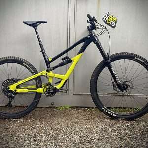 YT Capra Core 1 2023 tg L Conto vendita