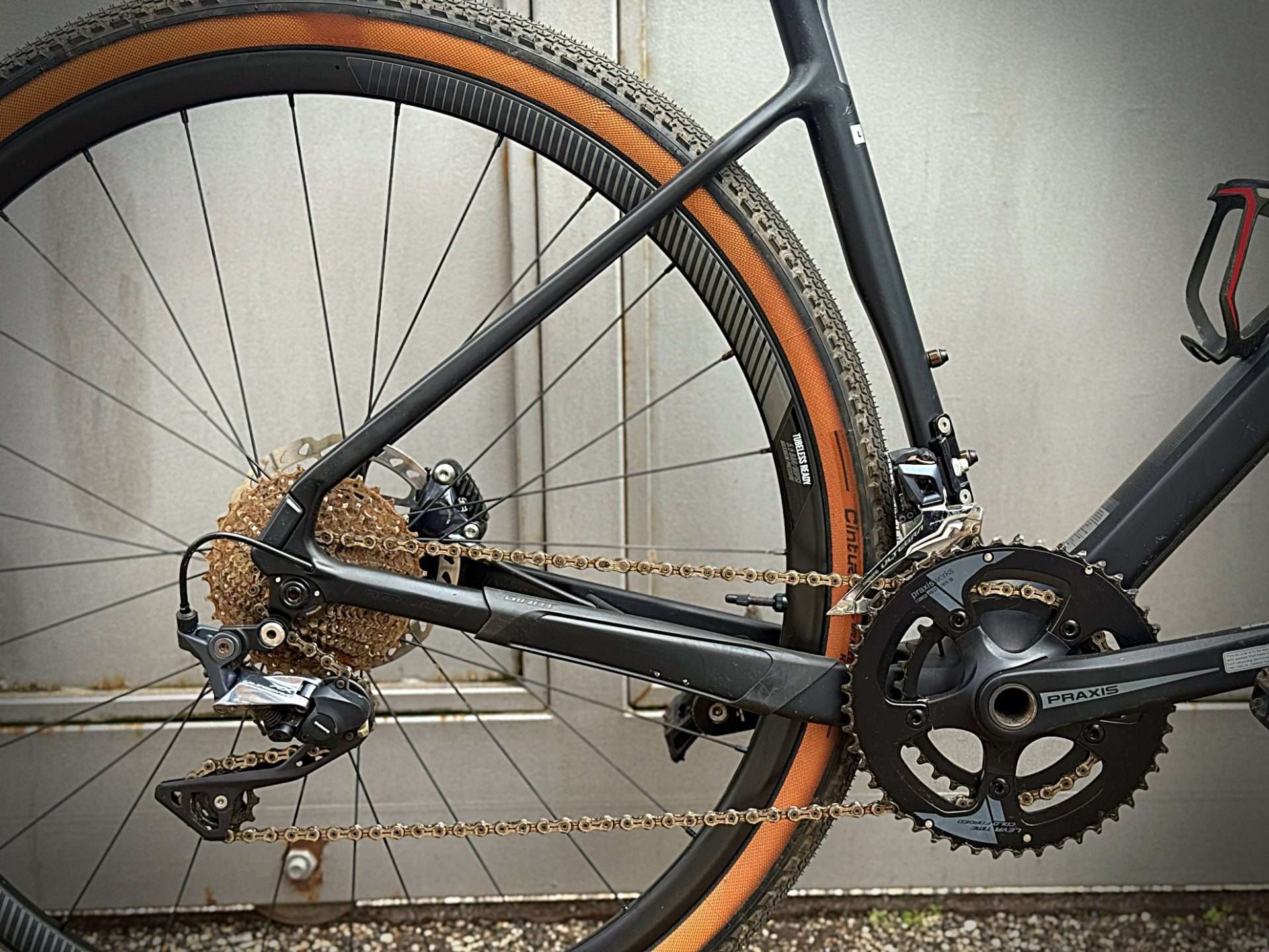 Giant Revolt Advanced 0 tg L 2019 - immagine 2
