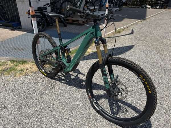 PIVOT SHUTTLE LT TEAM XTR 2023 TG M EP8 GARANZIA DELLA CASA - immagine 2