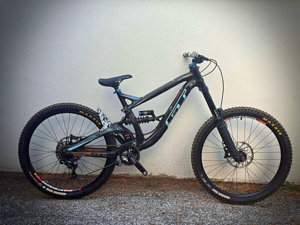 GT fury tg M